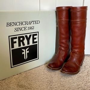 Frye Jane 14 Stitch Boots in Redwood, Size 6.5